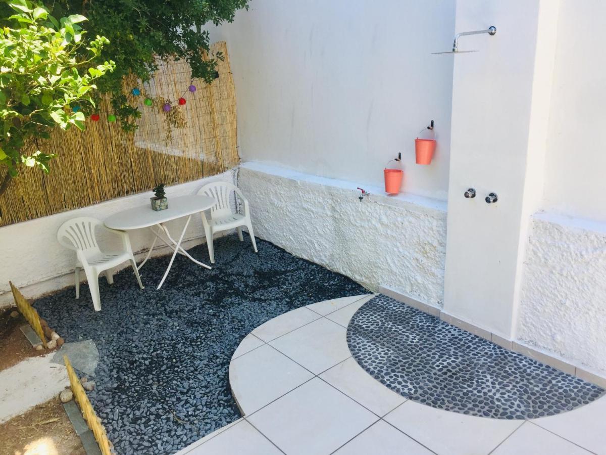 Rose'S Place Artemida  Exterior foto